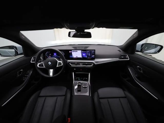 BMW 318 M-Sport Sedan