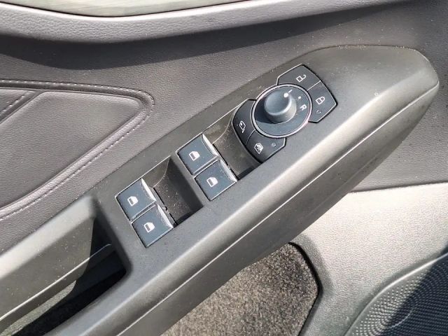 Ford Focus EcoBoost Titanium Wagon