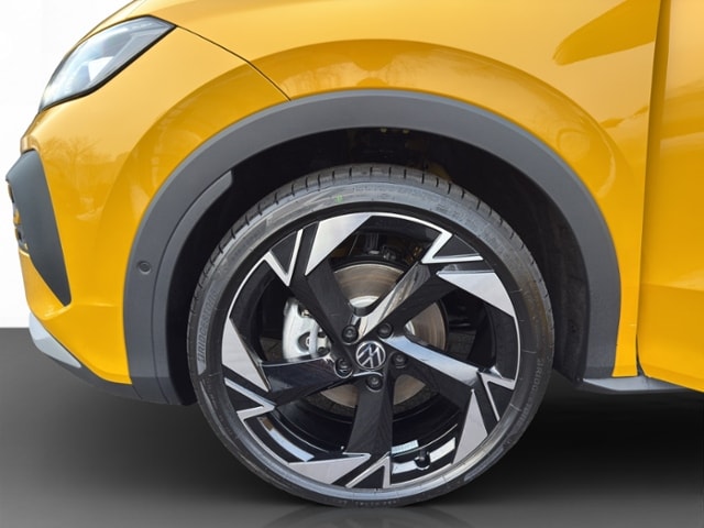 Volkswagen T-Roc 1.5l eTSI MATRIX+CARPLAY+AEREA+HEAD