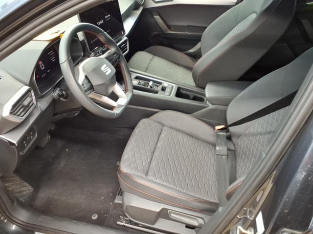 Seat Leon 1.5 eTSI DSG Sportstourer