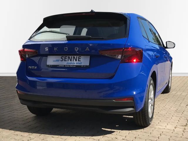 Skoda Fabia Fabia 1.0 MPI Essence Klima,LED,PDC,Garantie  BC
