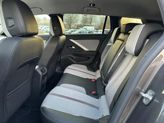 Opel Astra 1.2 Turbo Elegance Turbo