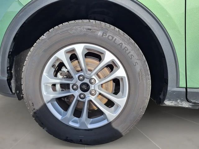 Ford Kuga Hybrid Titanium