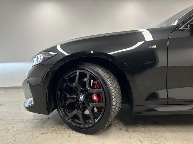 BMW 330 330d M-Sport Sedan xDrive