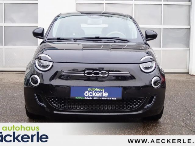 Fiat 500e La Prima by Bocelli