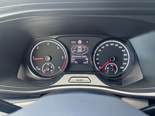 Volkswagen Caravelle DSG T6