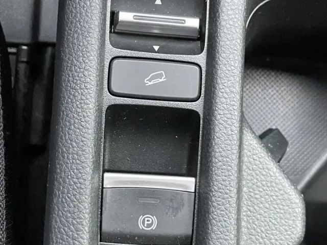 Honda HR-V Elegance Hybrid i-MMD