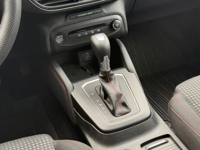 Ford Focus EcoBoost ST Line