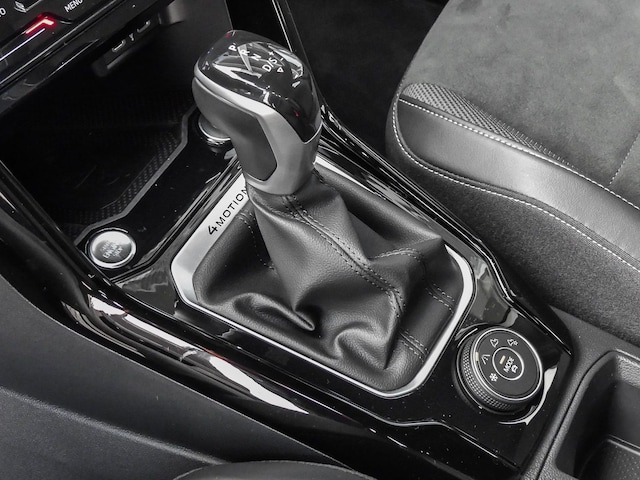 Volkswagen T-Roc 2.0 TSI DSG IQ.Drive R-Line