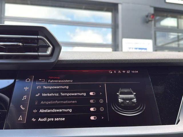 Audi A3 30 TFSI Sedan