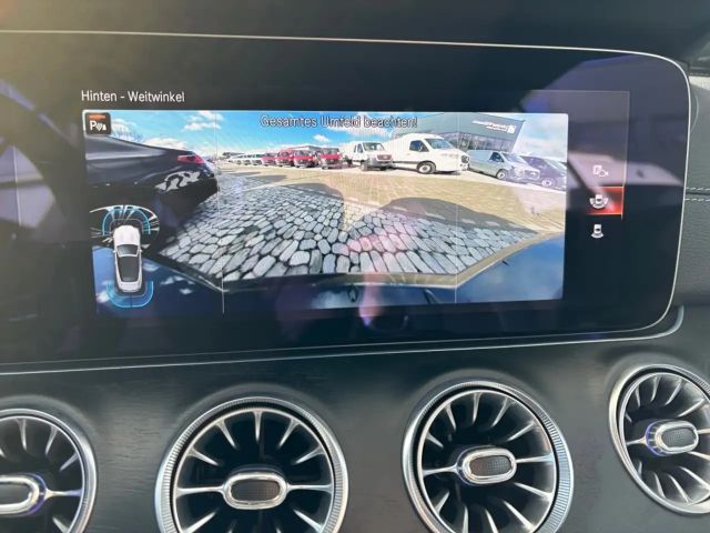 Mercedes-Benz E 300 AMG Line Cabriolet