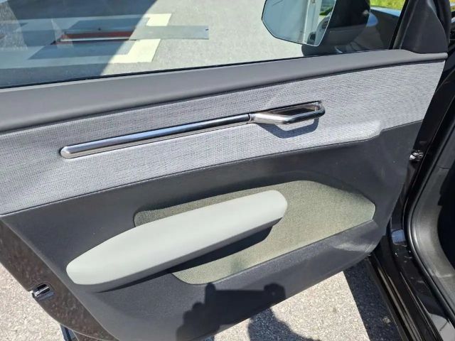 Volvo EX30 Performance Twin motor Ultra