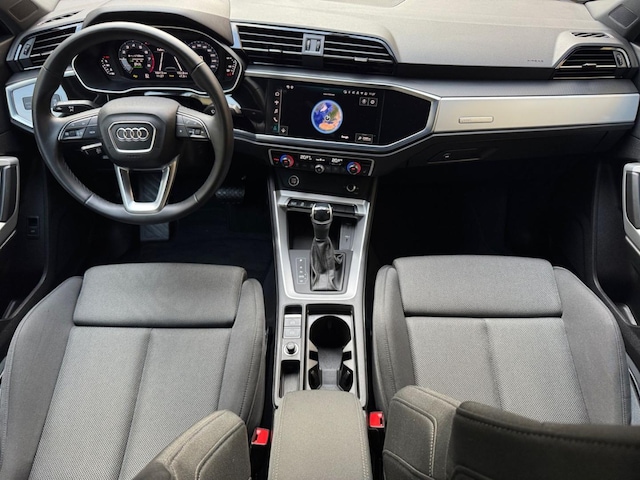 Audi Q3 35 TFSI S-Tronic