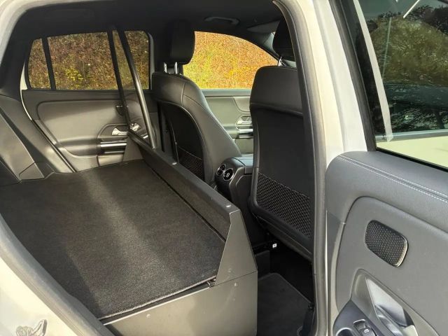 Mercedes-Benz GLA 200 Progressive