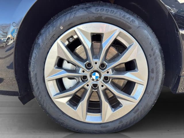 BMW 116 Benziner *** F70 ***