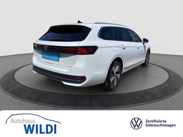 Volkswagen Passat 1.5 eTSI Business DSG