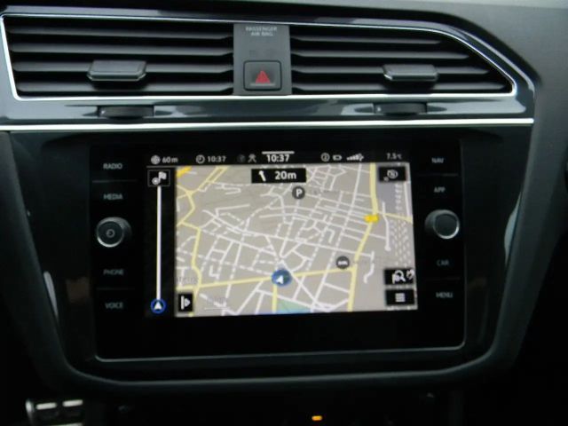 Volkswagen Tiguan DSG R-Line Style