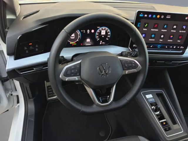 Volkswagen Golf 1.5 eTSI DSG Golf VIII Variant