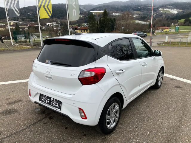 Hyundai i10 i Line Plus 1,0 MT