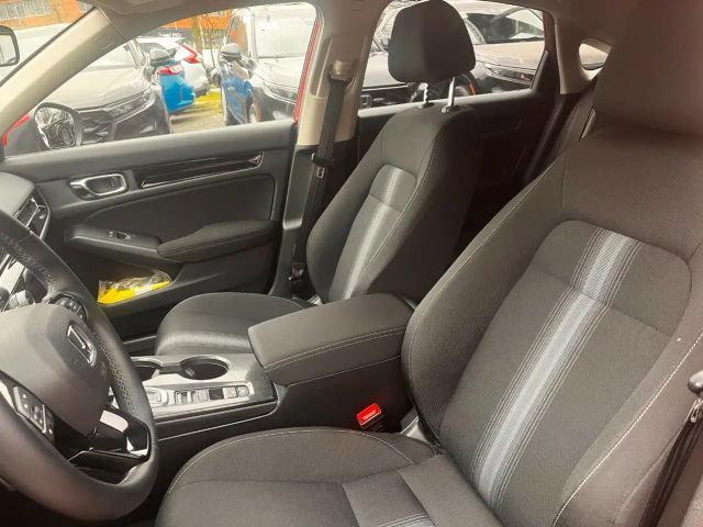 Honda Civic Elegance Hybrid e:HEV