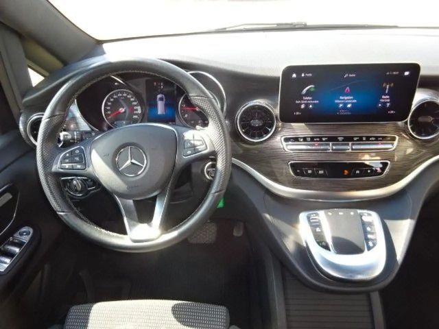 Mercedes-Benz V 300 4MATIC V 300 d