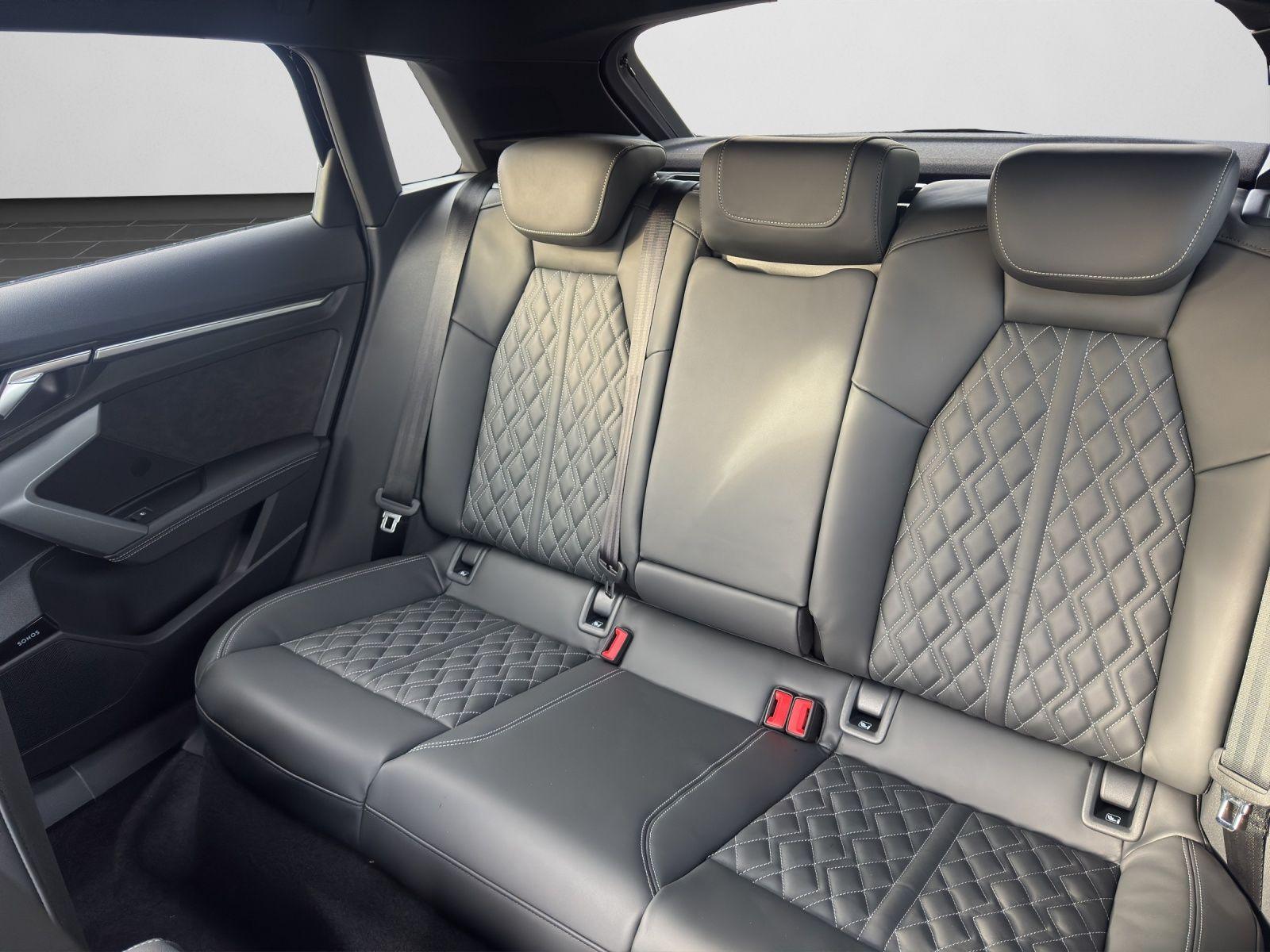 Audi A3 S-Line S-Tronic Sedan Sportback