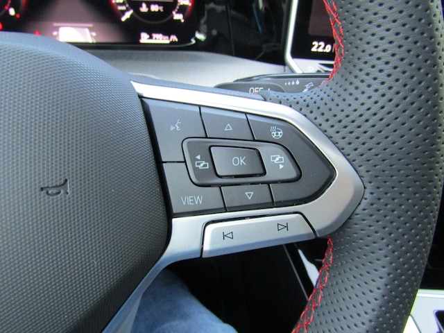 Volkswagen Golf 2.0 TDI DSG IQ.Drive