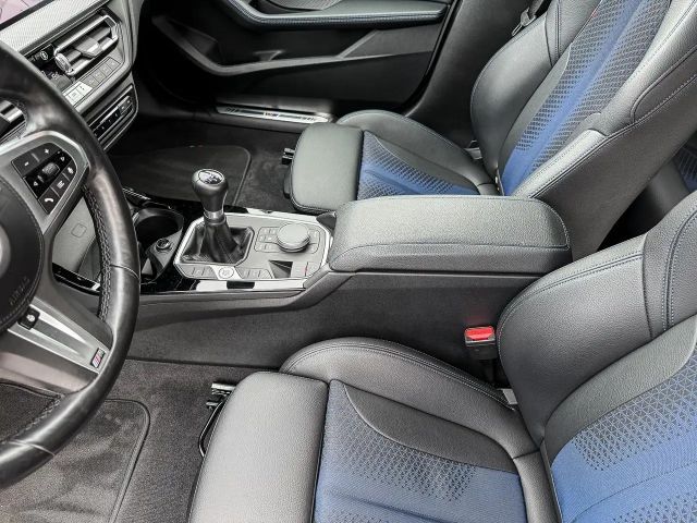 BMW 218 218i Coupé M-Sport