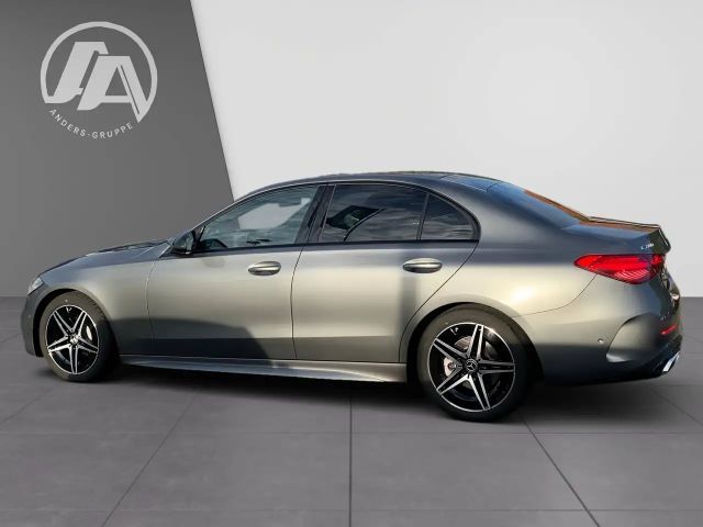 Mercedes-Benz C 200 AMG Line Sedan