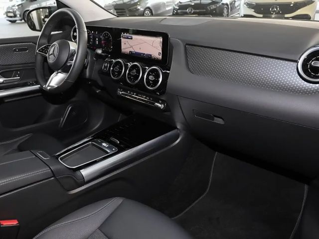 Mercedes-Benz B 200 Progressive