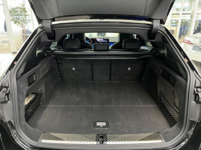 BMW 520 520i M-Sport Touring