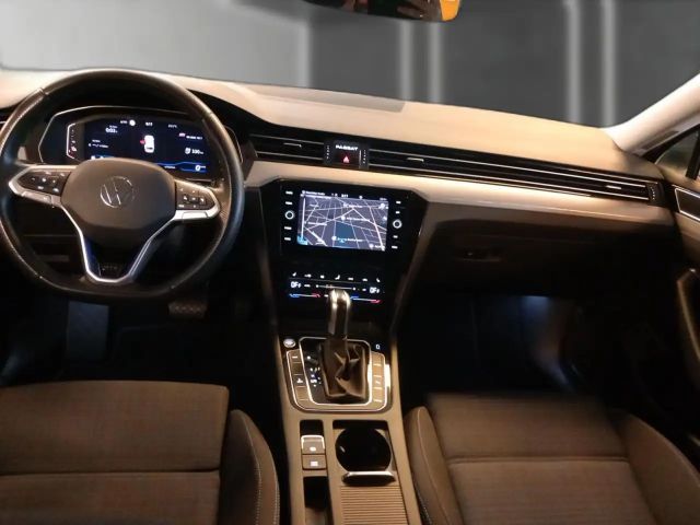 Volkswagen Passat DSG GTE Pro Variant