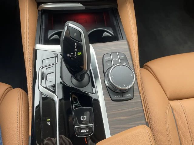 BMW 530 530d Luxury Line xDrive