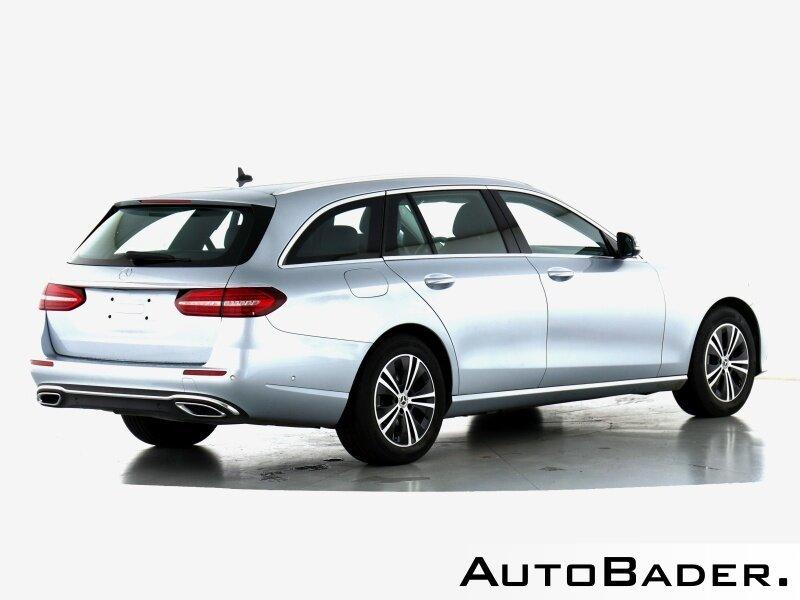 Mercedes-Benz E 220 AVANTGARDE E 220 d Estate