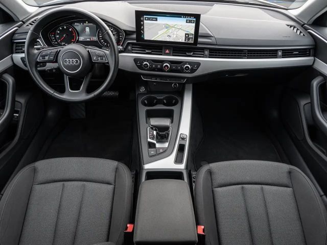 Audi A4 35 TFSI Avant S-Tronic