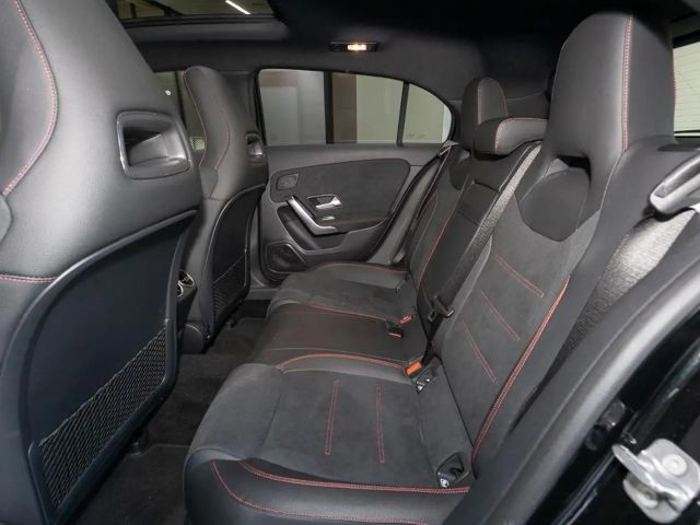 Mercedes-Benz A 200 A 200 d Hatchback