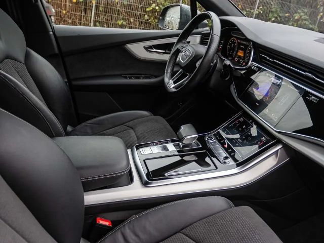 Audi Q7 55 TFSI Quattro S-Line