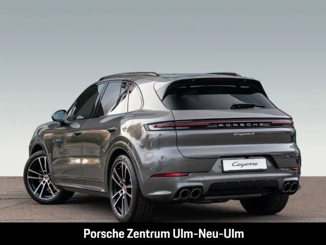 Porsche Cayenne E-Hybrid S