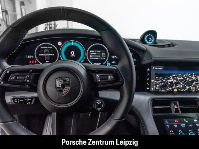 Porsche Taycan Sport Turismo Turbo