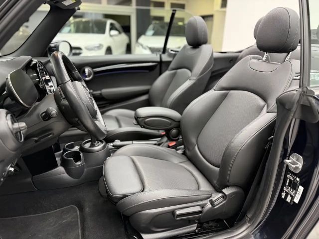 MINI Cooper Cabrio Classic Trim*Navi*LED*Garantie2028