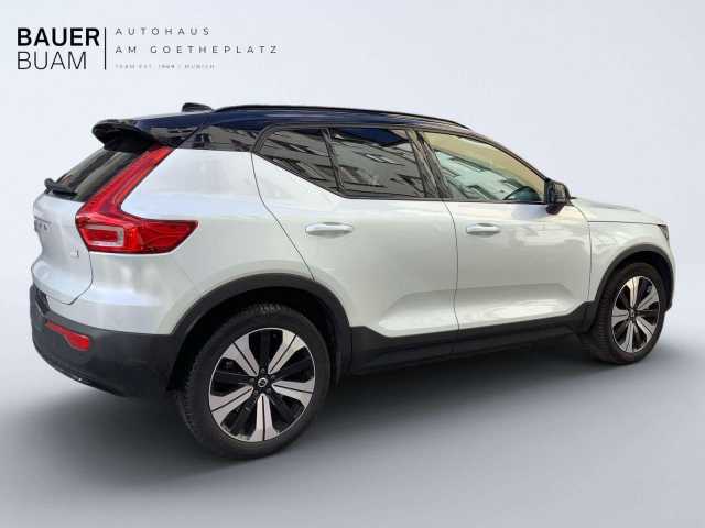 Volvo XC40 Plus