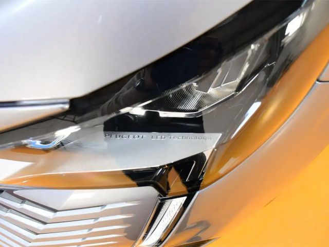 Peugeot 5008 Allure Pack PureTech