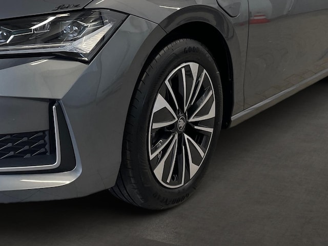 Skoda Superb 1.5 TSI Combi iV