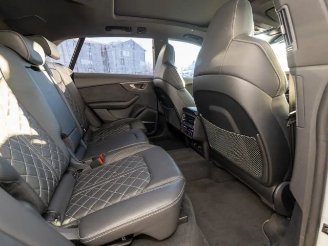 Audi Q8 55 TFSI Competition Quattro