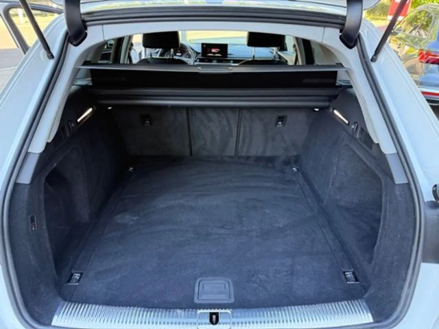 Audi A4 35 TFSI Avant S-Tronic