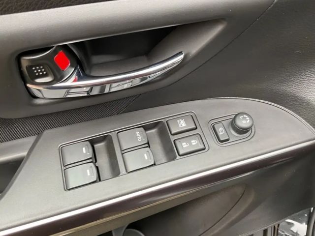 Suzuki S-Cross Hybrid