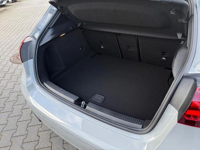 Mercedes-Benz A 200 AMG Line