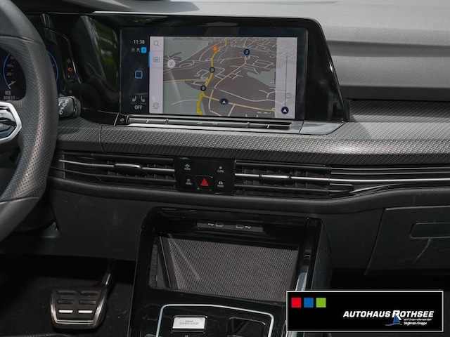 Volkswagen Golf 1.5 eTSI DSG Golf VIII R-Line