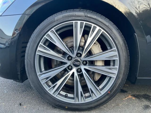 Audi A6 55 TFSI Quattro S-Tronic Sedan