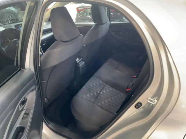 Toyota Yaris Hybride